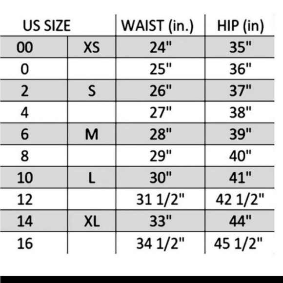 NEW Lark & Ro Cold Shoulder Ruffle Crepe Dress Navy Blue Size Medium - Picture 3 of 8